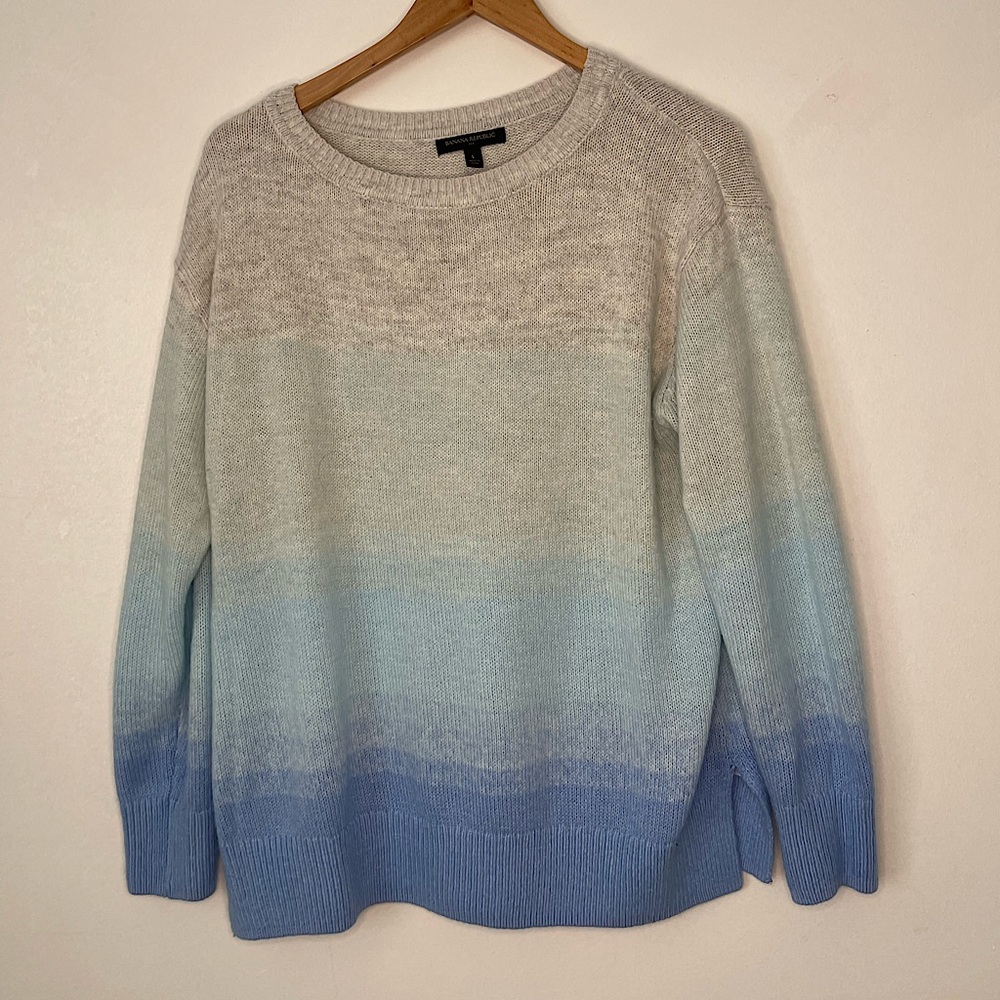 Banana Republic Sweatshirt